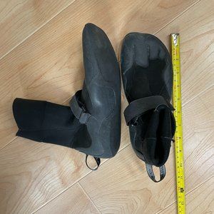 Quicksilver 3mm Everyday Sessions Wetsuit Boots Booties Men's SIZE 7